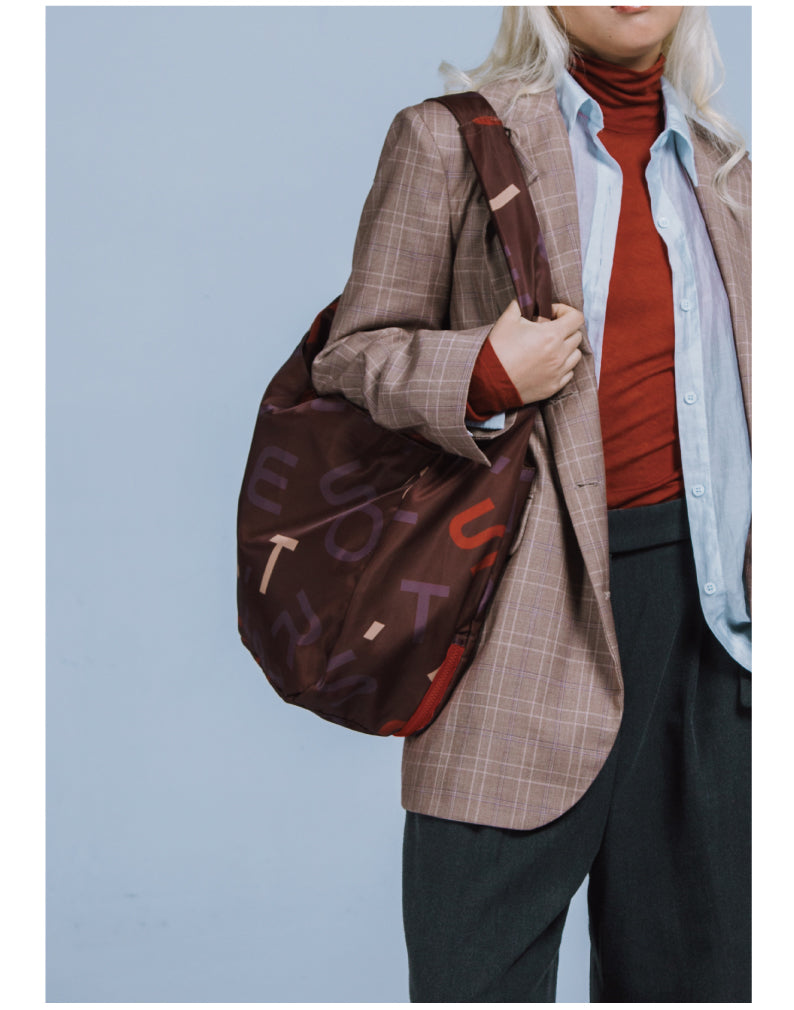Letter Shoulder Bag (L)